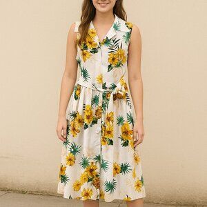Chloe + Rene  White Dress with Pineapple print. sleeveless dress size Medium